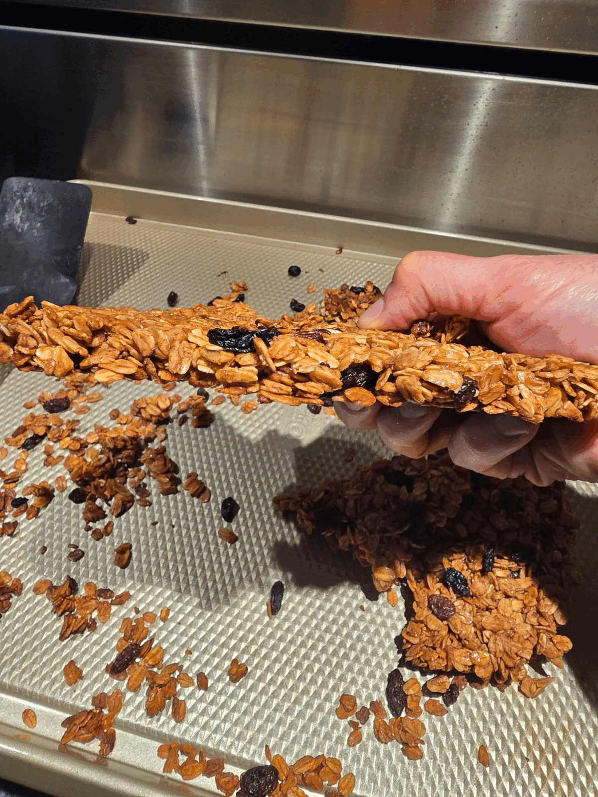 Light Running Endurance Fuel: Cinnamon Raisin Granola (Low Fat High Carb) - Photo 2